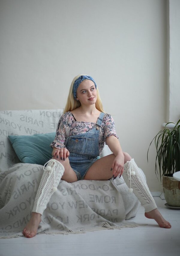 Полина, 19 лет, 4 размер груди